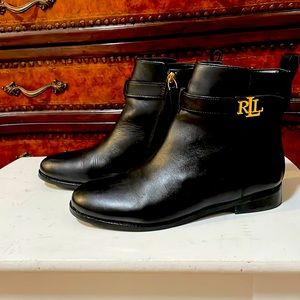Brand new Lauren Ralph Lauren Brielle booties.
